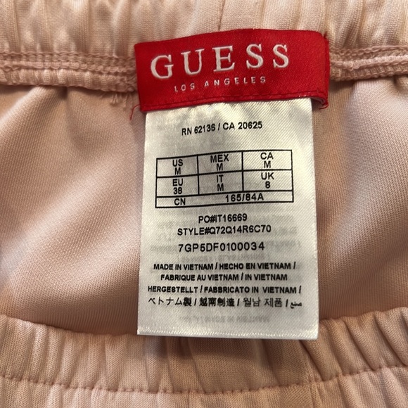Guess Pink Sweatpants With Guess in White On Leg Size M - Picture 9 of 9